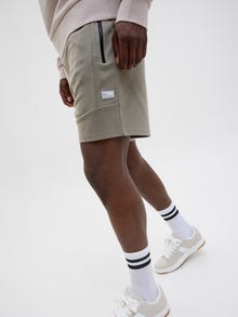Jack & Jones Erkek Fermuar Detaylı Sweat Şort - Air -Smokey Olive - 12186750