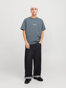 Jack & Jones Erkek Kabartma Logo Baskılı Tişört - Vesterbro -Stormy Weather - 12240121