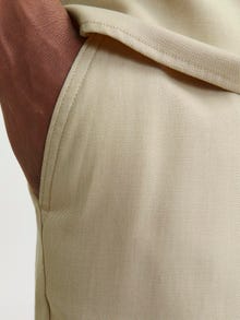Jack & Jones Erkek Beli Lastikli Düz Renk Chino Şort - Karl Aaron -Fields Of Rye - 12253026