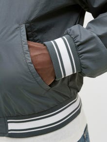 Jack & Jones Beyzbol Yaka Nervürlü manşetler Düşük omuzlar Otw Bomber Ceket -Stormy Weather - 12277898